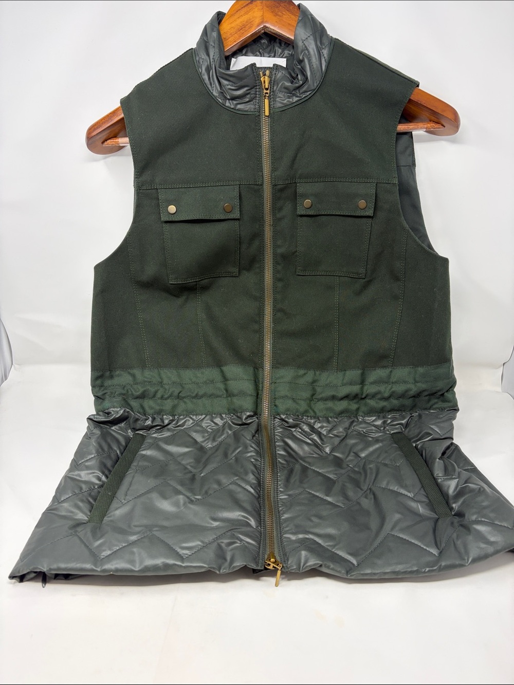 Per Se By Carlisle Quilted Two-Tone Green Vest Size 4 Excellent Condition